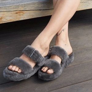 Ugg fuzz yeah charcoal grey slides 10